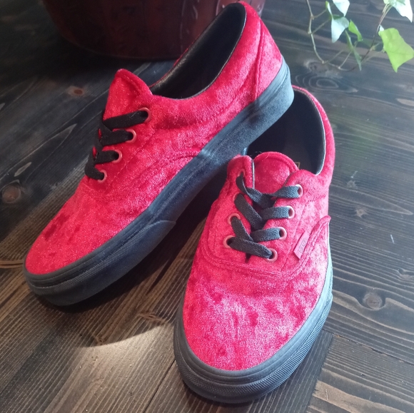 ❤Royal Red Velvet VANS❤ - Picture 2 of 8